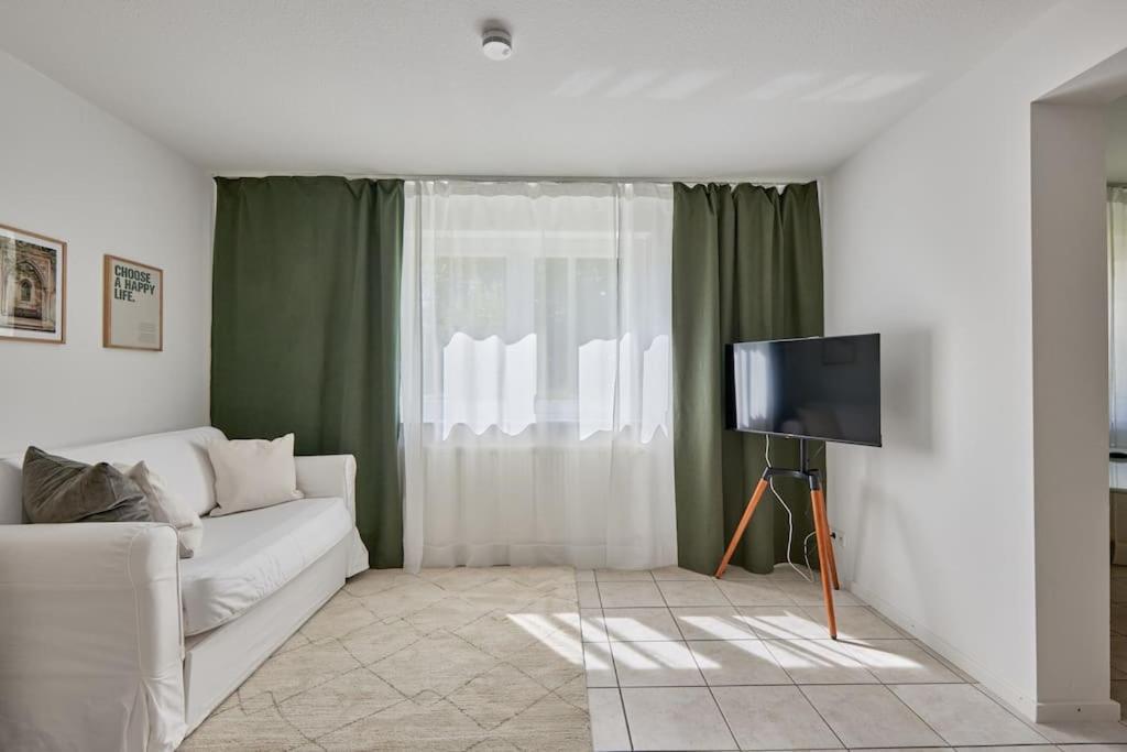 Mona - Idyllisches Oertchen Appartement Buchen  Buitenkant foto